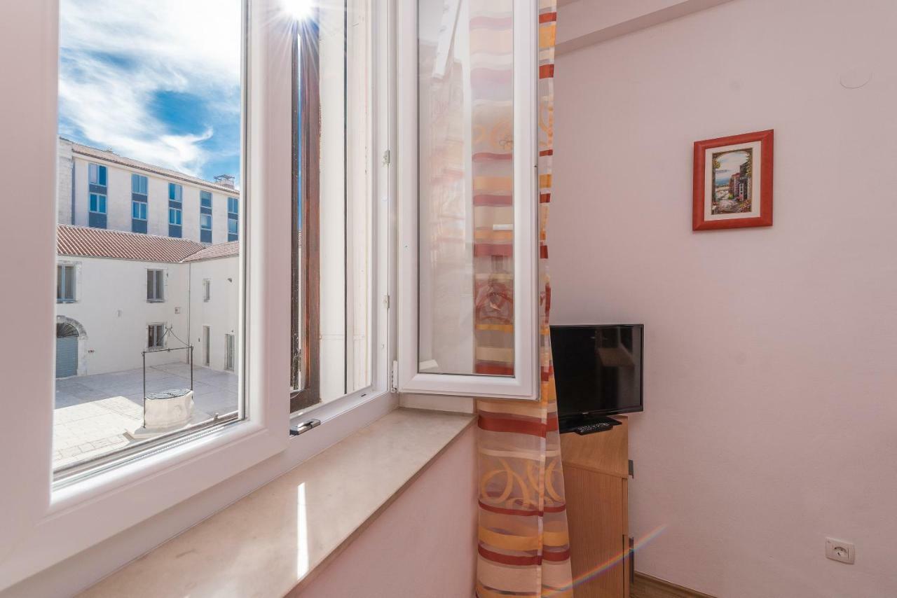 Apartment And Room Soul Of Dalmatia Zadar Exterior photo